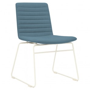 Veturi Waiting Room Sled Leg Side Chair