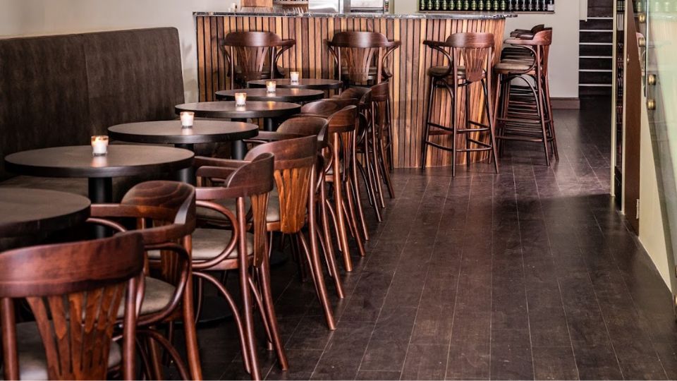 Fameg Bentwood Barstool
