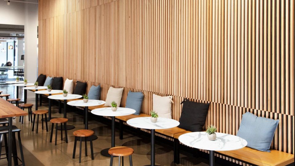 Round Hospitality Tables